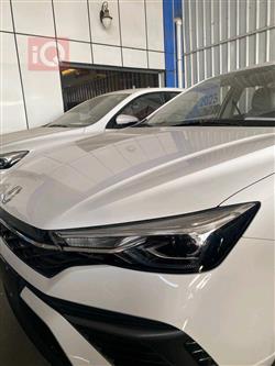 ئێم جی 5 پڵەس